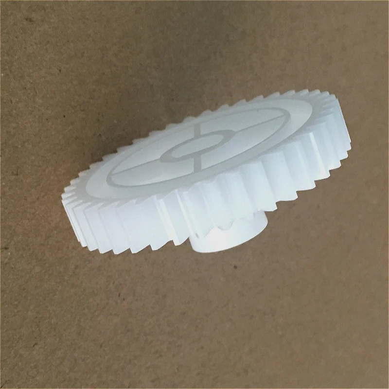 Whole sale high precision custom-made plastic spur gear