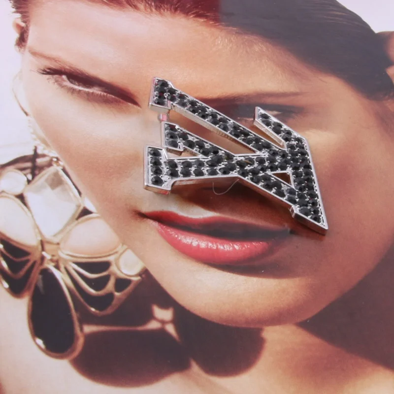 83-115, брошь с застежкой, Брендовые женские сапоги, с буквенным принтом; Модная одежда японская шпилька брошь очарование со стразами и жемчугом украшения пряжки стерлингового серебра Прямая продажа с фабрики 2019