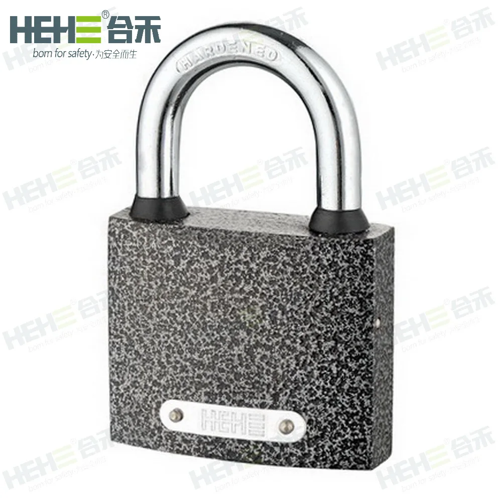 40mm 50mm 60mm Top Security Black Color Paint Iron Padlock With Waterproof Ring