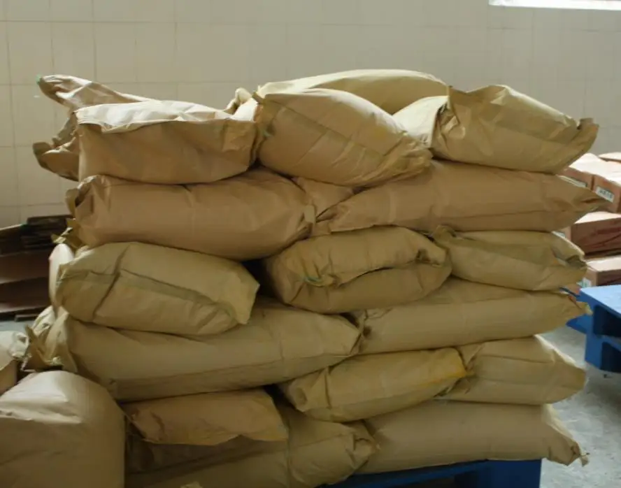 Natural spice dried Ocimum basilicum leaf cuts Sweet Basil leaves for sale