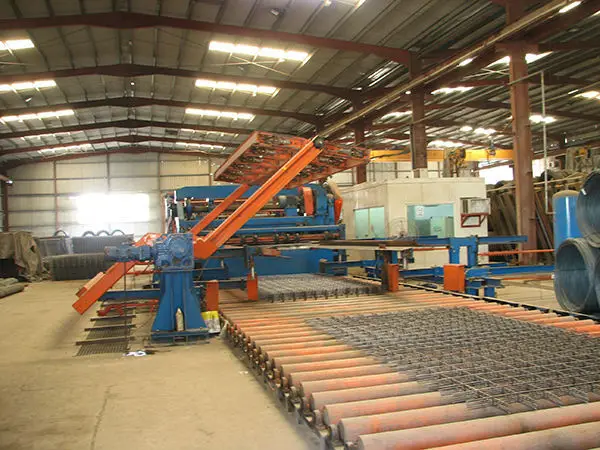 GWC Series automatic steel mesh welding line,wire mesh making machine,steel mesh welder China manufacturer