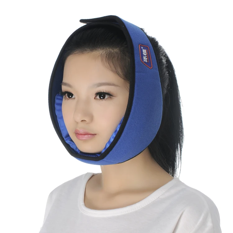 Face gel ice cold pack with adjustable strap