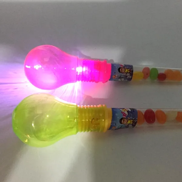 Cheap Plastic Light Bulb Toy Candy with Light