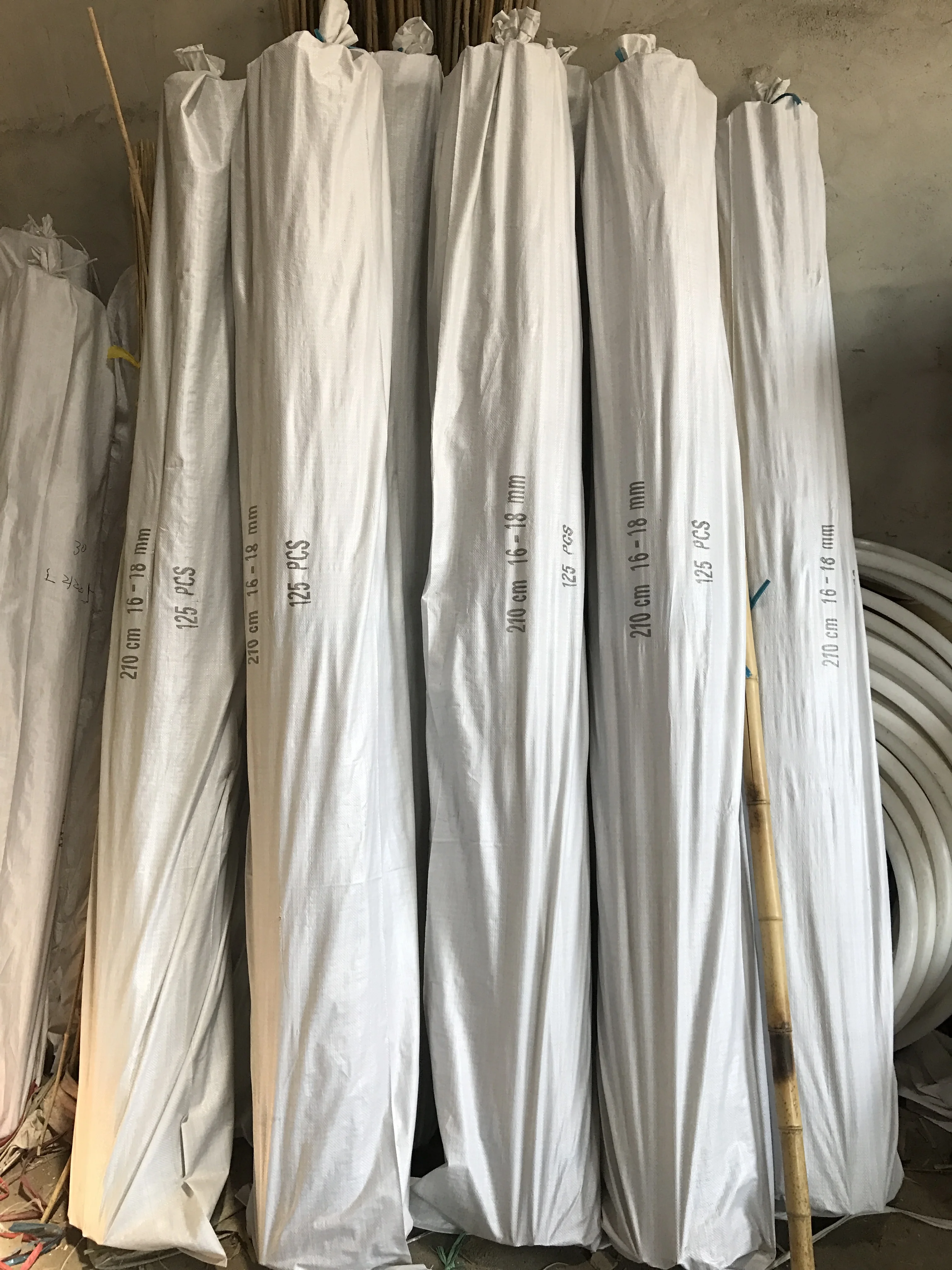 FD-183192Thin Bamboo Rods Wholesale