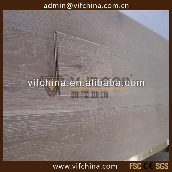 
Oak Three Layer White Wash Brushed Oak Color Laminate Flooring 