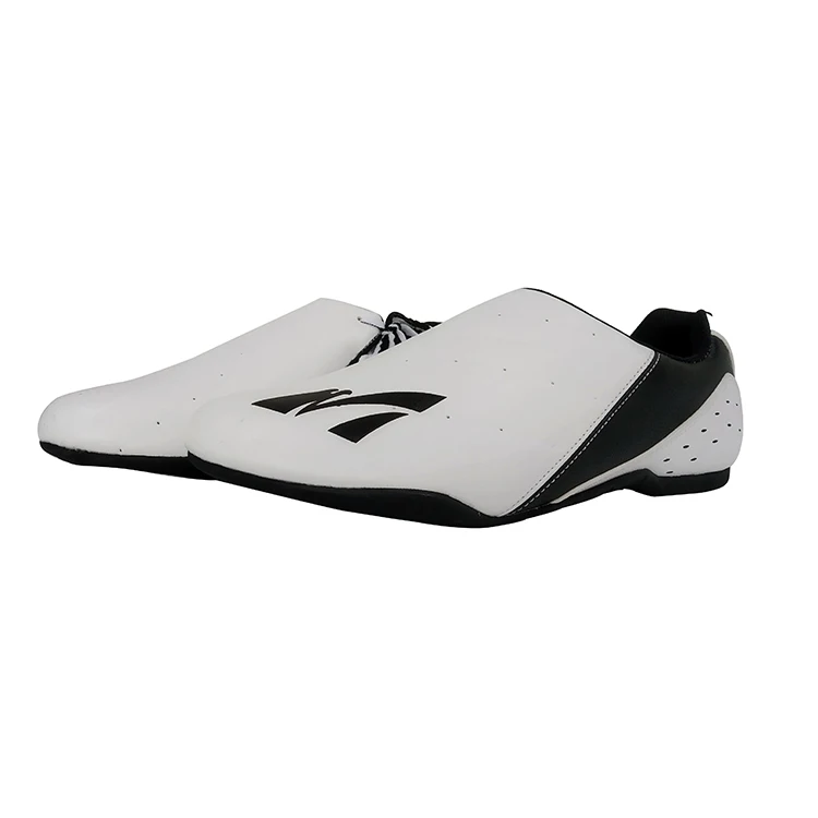 Ridge pattern design non-slip taekwondo shoes
