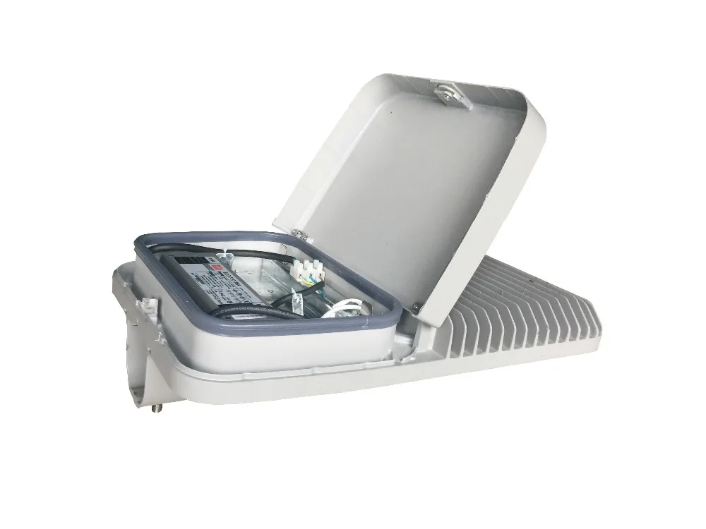 Factory price 5 years warranty toolless maintenance outdoor ip65 waterproof street led light