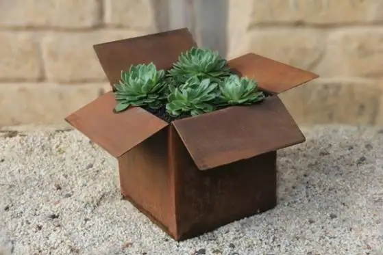 Modern Life Style Yard Decor Rust Corten Planter