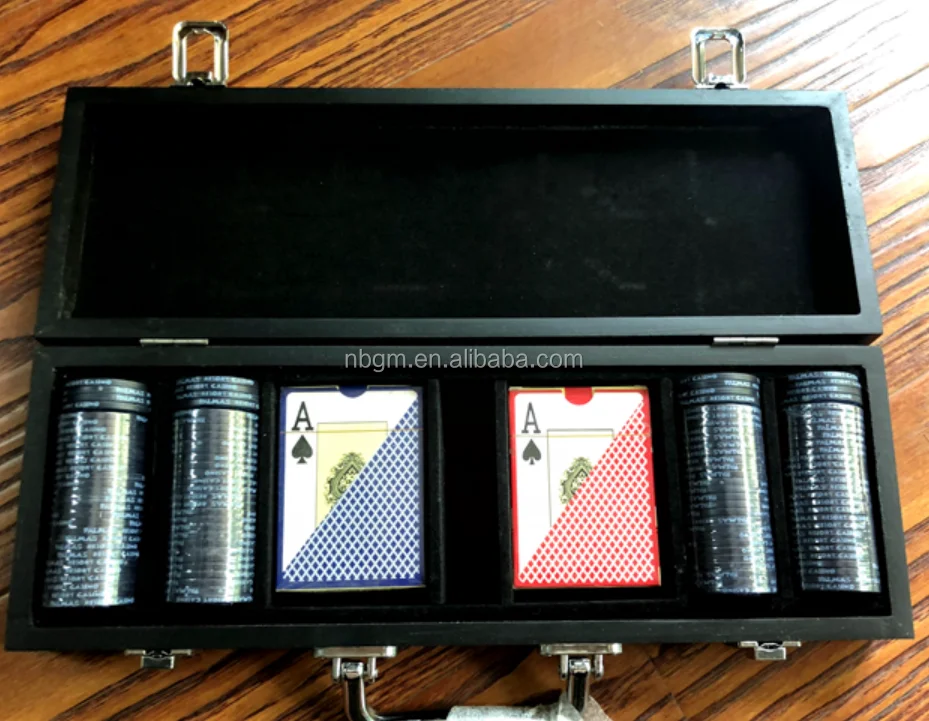 
100pcs 11.5g PS poker chip set With Black Wooden Case 