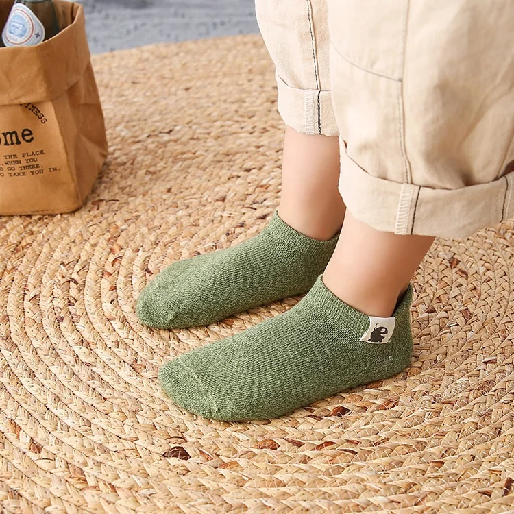 
2020 Hot wholesale fantastic cute monster pattern anti-bacterial anti slip sock baby 