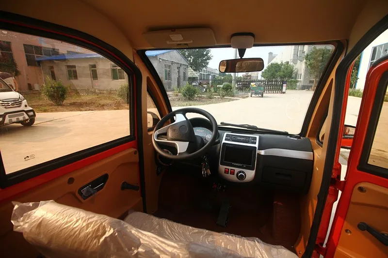 China factory direct supply new cheapest 4 wheel electric car/electric personal transport vehicle