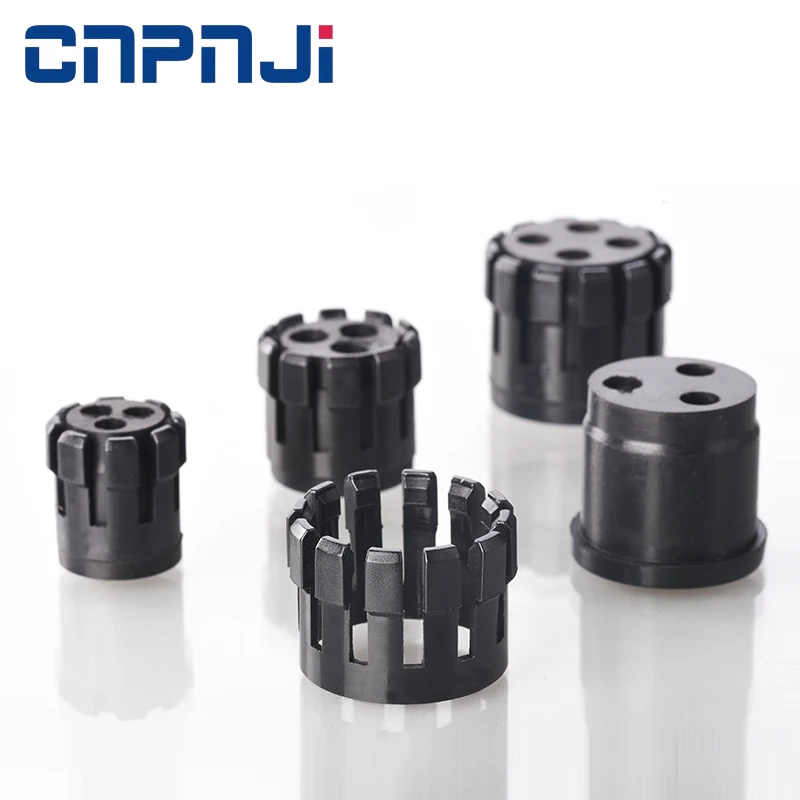 Multi Insert Hole Cable Gland IP68 Certified Quality PA66 PG M25 G NPT Thread Nylon Electric Cable Wire Protection