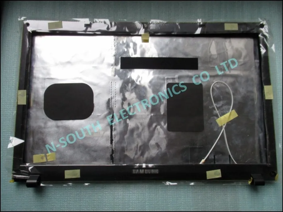 Genuine new laptop back cover and bezel for samsung np300e7a ba75-03355a