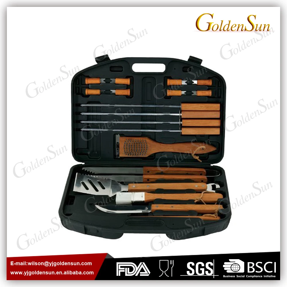 High Quality Outdoor Beef Master Stainless Steel BBQ Tools Utensils Wood Handle For Outdoor