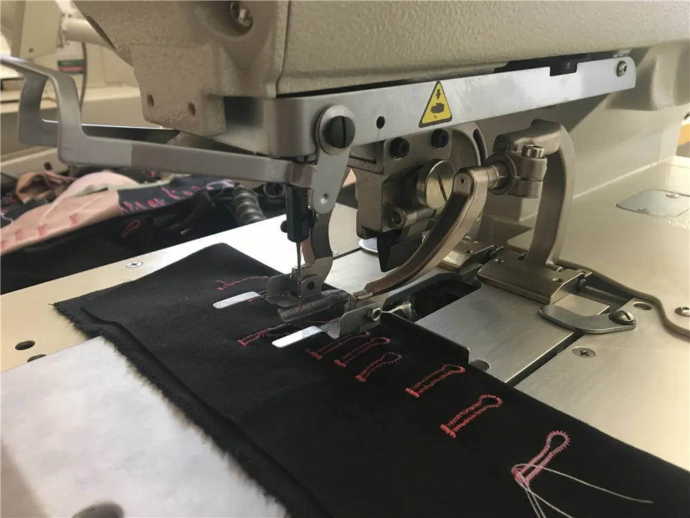 LEJIANG 9820 Computerized Button hole Sewing Machine In Stock