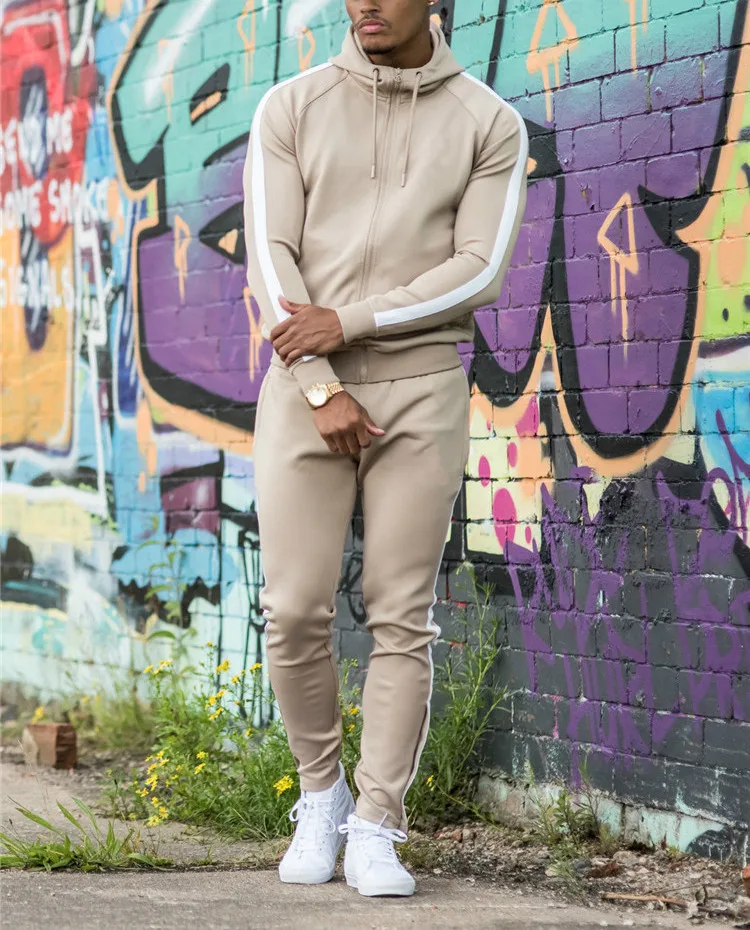 2021 Hot Sale Customized Men Tracksuit Men Sweatsuit Custom Made Men Jogging Suit