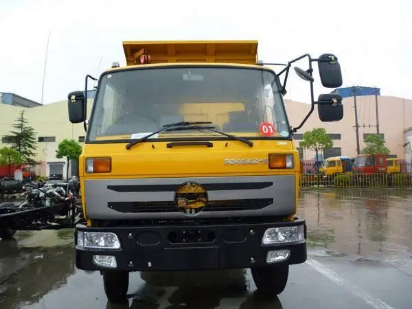 China Dongfeng 4x4 5 Ton Mini 4WD Small Dump Trucks For Sale