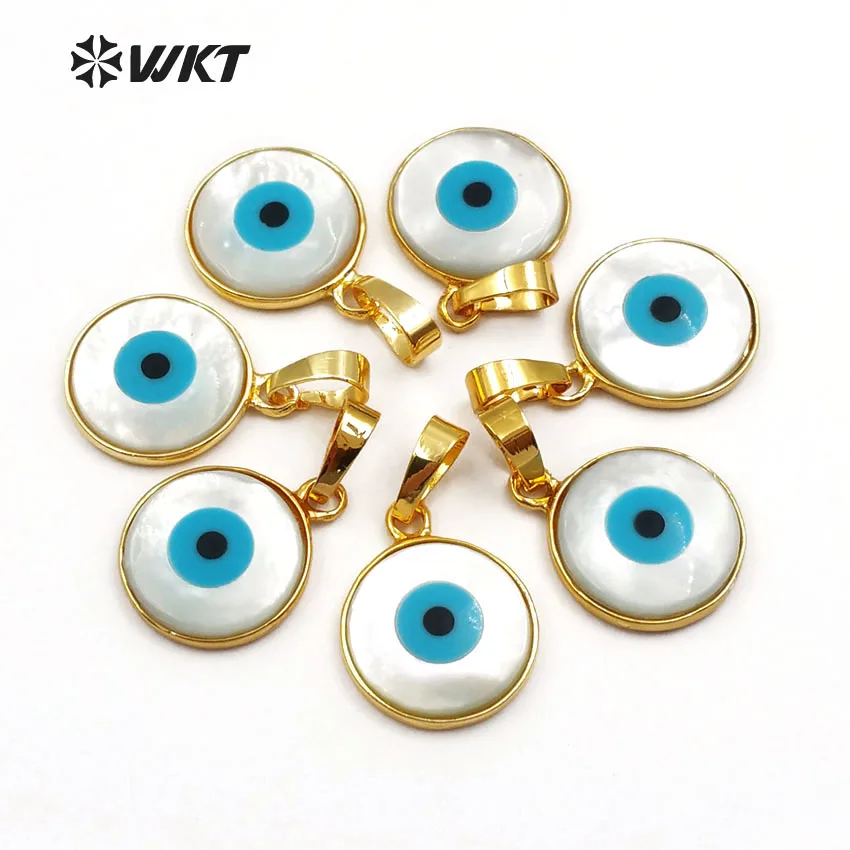 WT-P628 Wholesale Natural shell round eye pendant, 24k gold plated bezel eye pendant