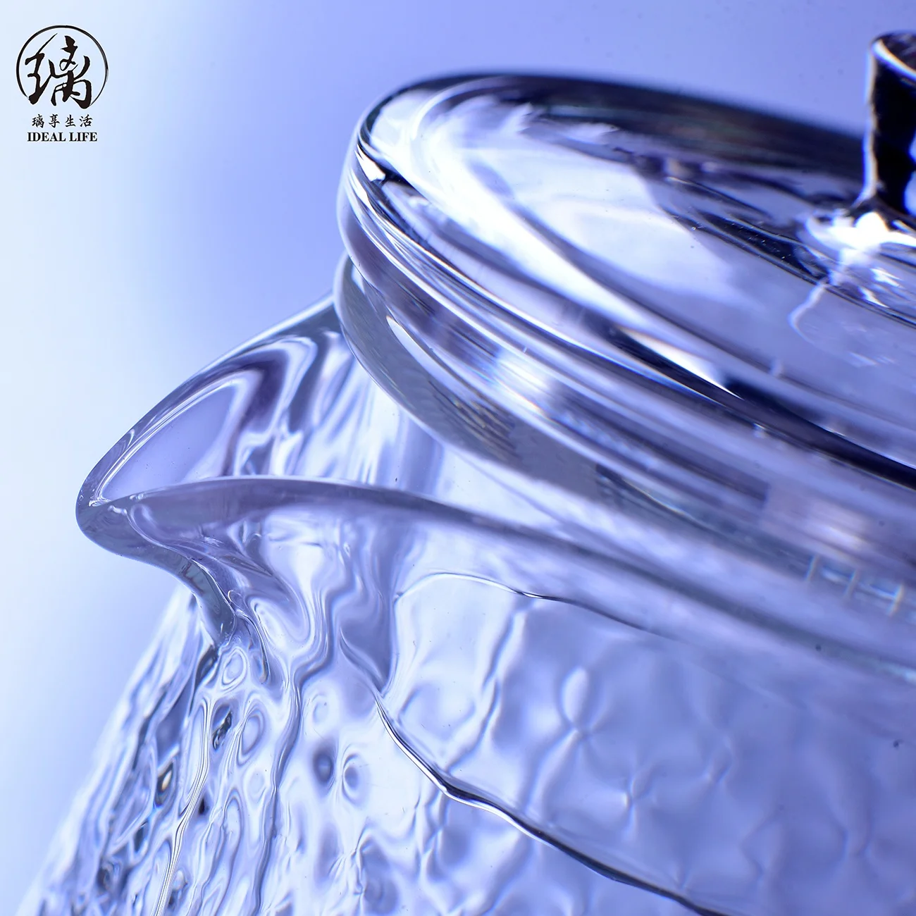 Handblown Clear High Borosilicate Small Glass Teapot With Infuser and Colorful Handle