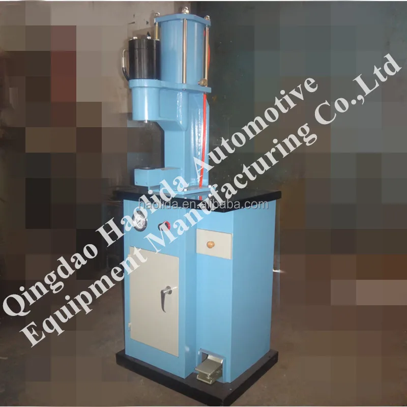 Автомобильная машина для заклепок тормозной накладки