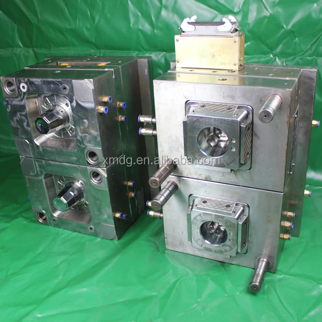 6 cavities Needle-Valve hot runner disposable cup injection mold