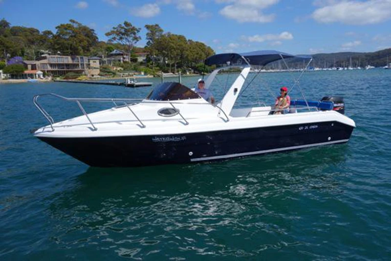 Waterwish New Style Fiberglass 25Ft Cabin Private Boat Yacht Luxury With Oil Tank