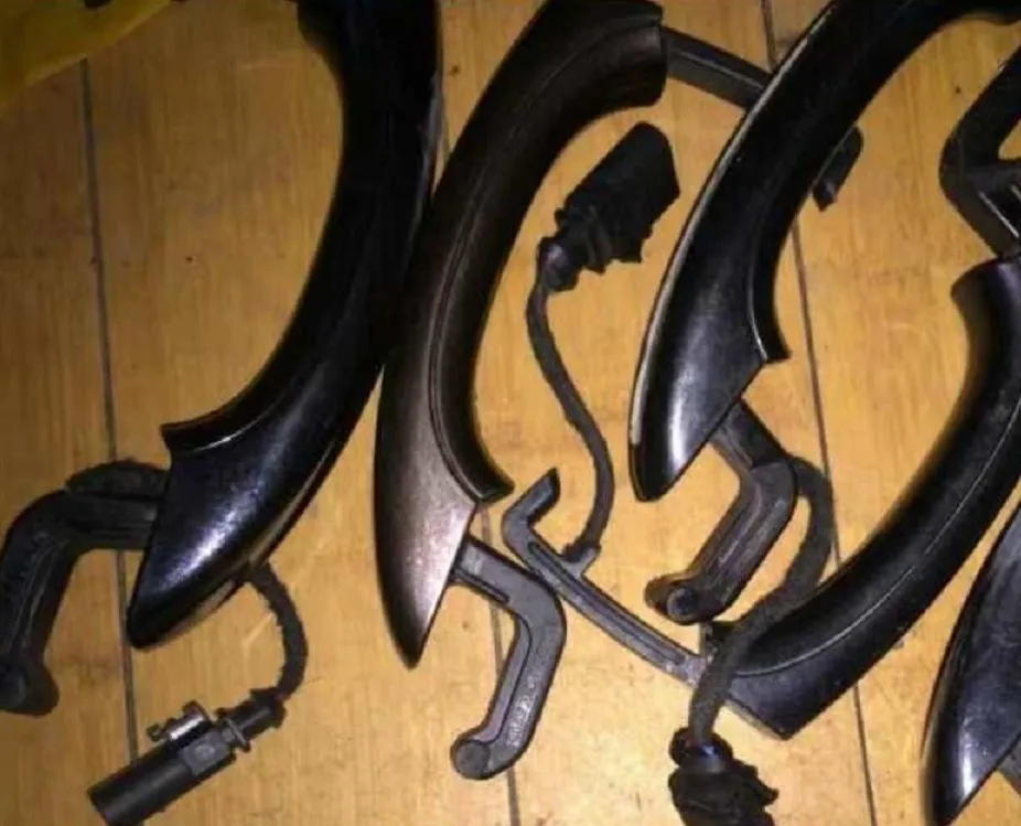 Wholesale Price door handle 4L0 837 205 B 4L0837205B 4L0-837-205-B OUTER Door Handle for  germany car