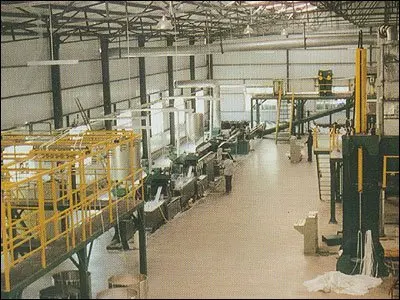 
FLEXIBLE PRODUCTION LINE FOR 3000T/A 3-D CRIMPED HOLLOW POLYESTER STAPLE 