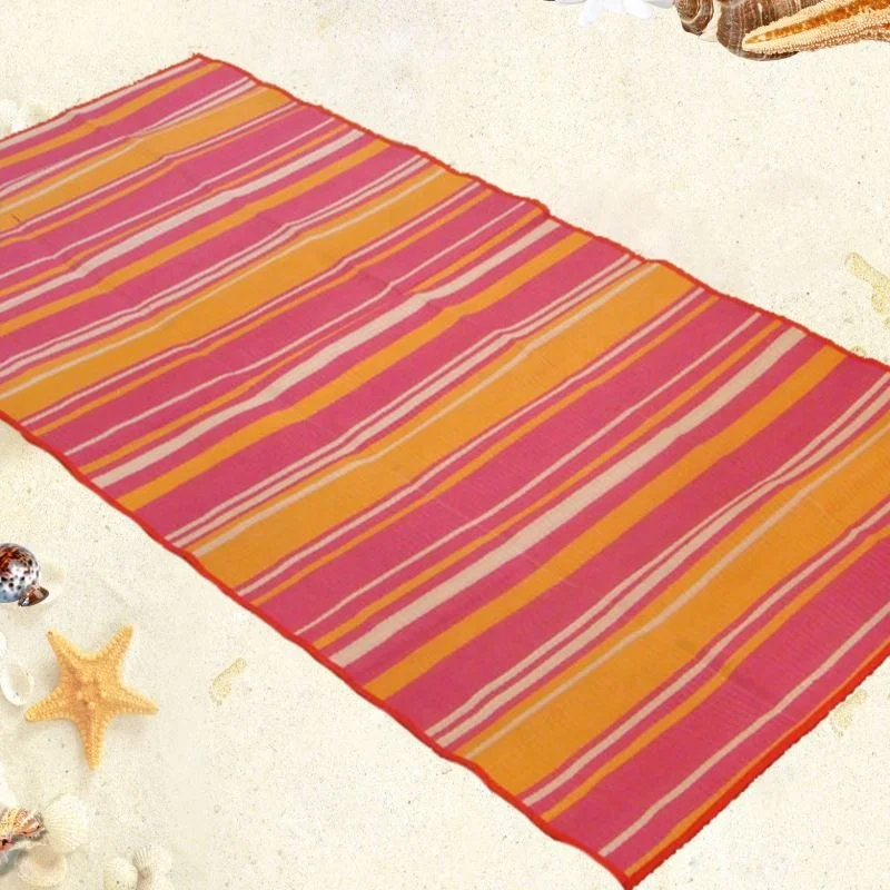 Outdoor foldable sand free  beach straw mat