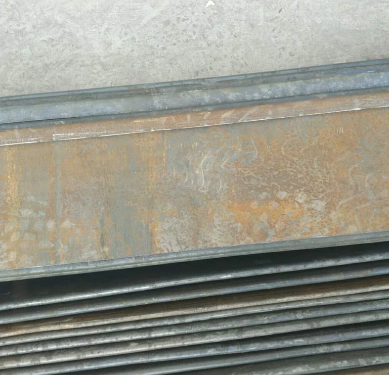 100mm Height Corten Steel Lawn/Garden Edging with top edge folded