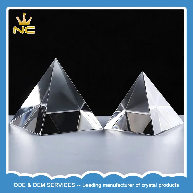 Personalized 3D Laser Optical Crystal Pyramid For Glass Prism Paperweight Decorations