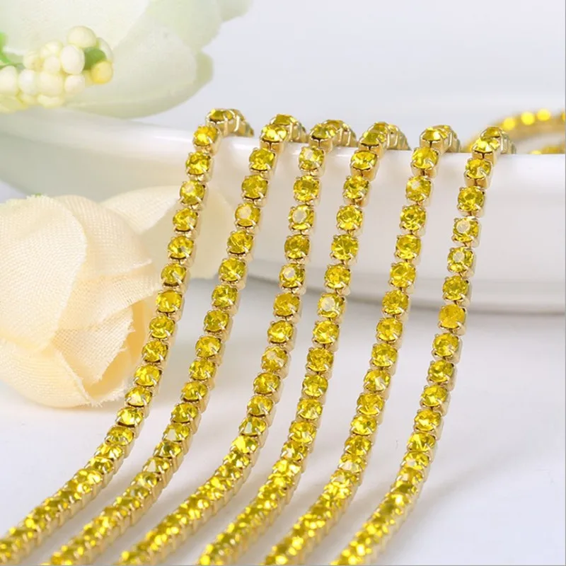 
Hot sale SS16 sapphire rhinestone cup chain/crystal 2mm rhinestone cup chain 