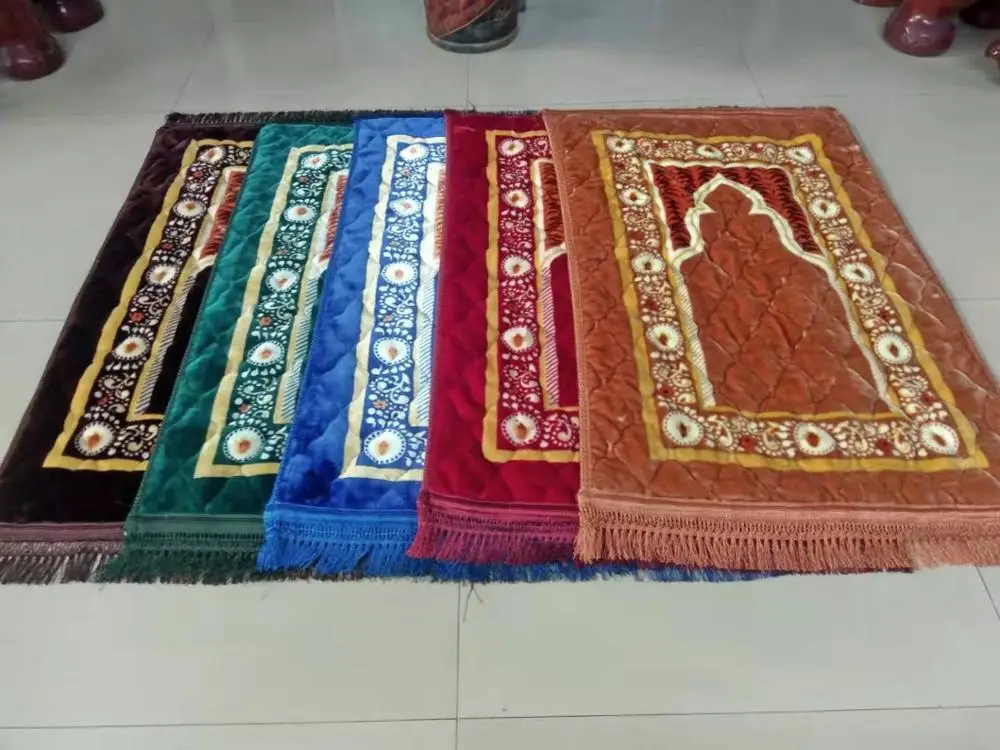 Factory Direct Sale quilting muslim rugs and carpets