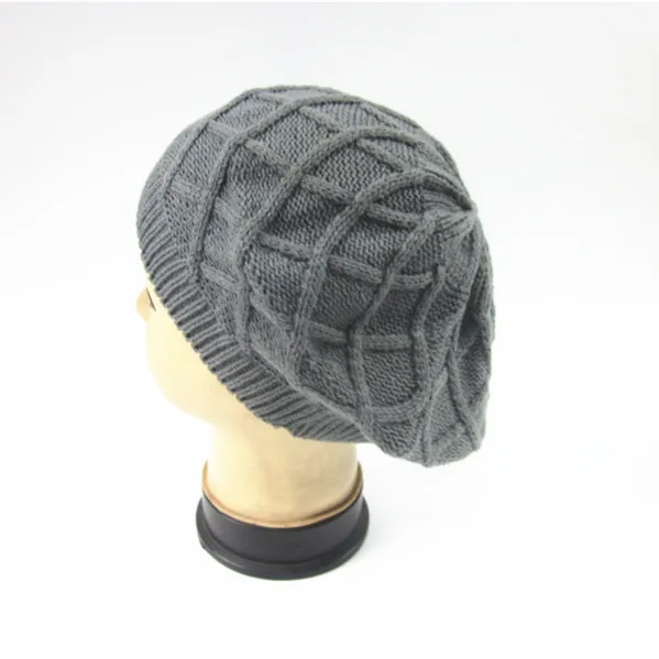 Ladies Fashion Pattern Grey Knit Beret Hat and Scarf Set