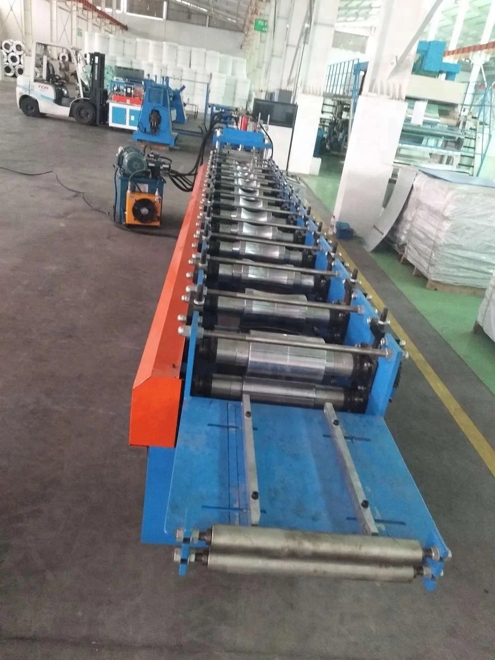 High quality Ridge roof Roll Forming Machine With PLC Control For Sale