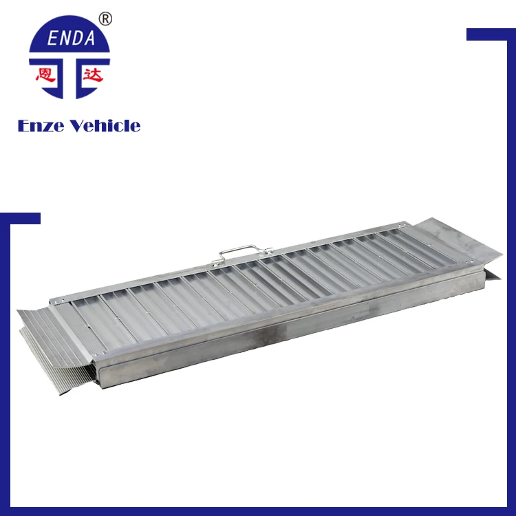 25.3'L*29.3'W Single-fold aluminium ramp folding ramp wheelchair ramp