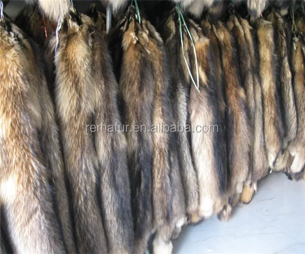 Natural Raccoon fur skins real Raccoon dog fur hide pelts high quality Chinese raccoon fur for hood