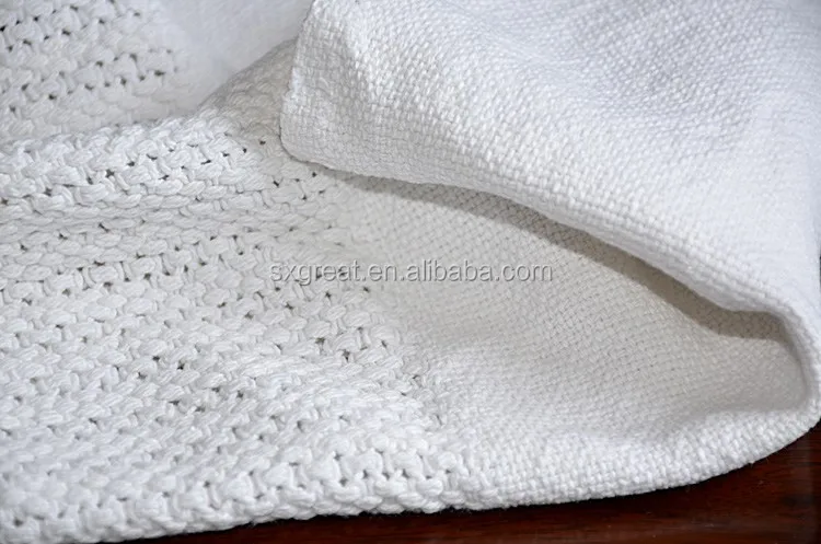 Factory direct price wholesale White woven leno 100% organic cotton breathable light hospital blanket for bed sheet blanket