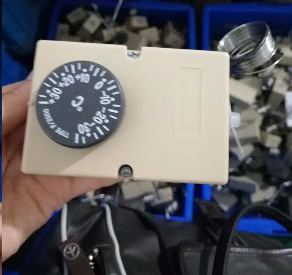 
F2000 freezer capillary thermostat 