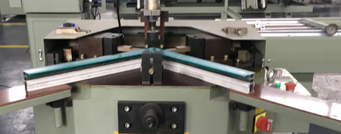 15 Years Factory Aluminium Window Corner Crimping Machine