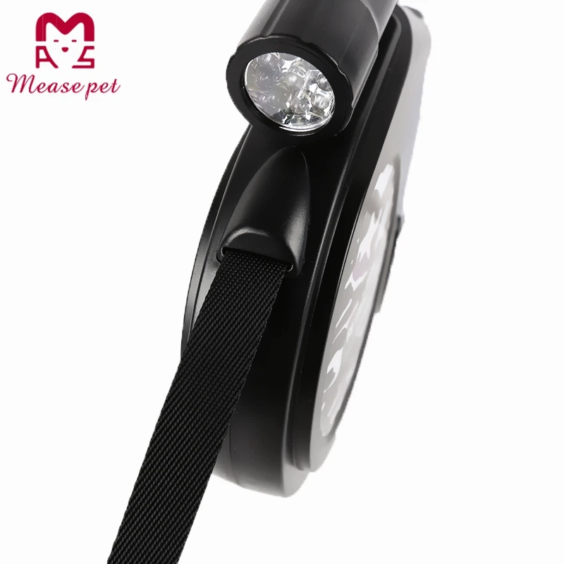
5 Meter Length Retractable Leashes Leads for Big Dog and Pet, with Led Flashlight dog car leash 