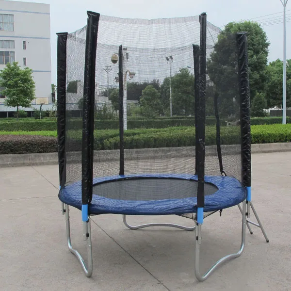6ft trampoline with shoe bags and safety net