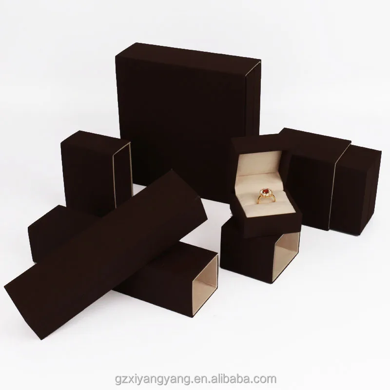 
Luxury Handmade Custom Logo Printed Paper Jewelry Gift Box , Ring Box, Necklace Box 
