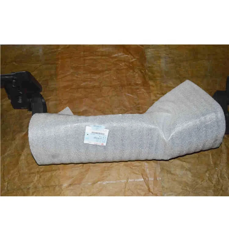 SAIC HONGYAN Truck part 8201-500520 right Rearview mirror assembly