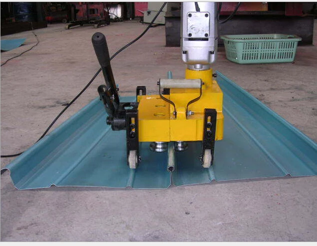 Auto seamer for standing seam roof panel seaming machine roof panel seamer