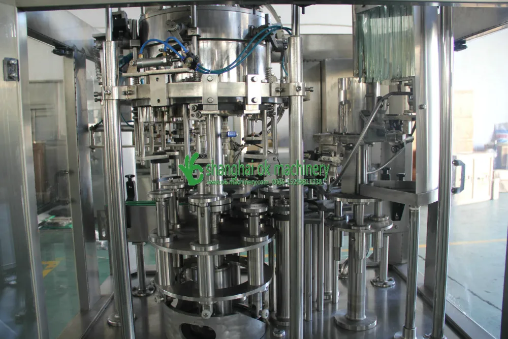 стеклянная бутылка пива наполнения машины 3 в 1 оборудования