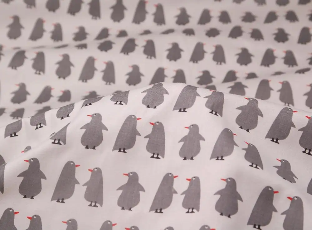 Printed Penguin 100% Cotton Fabric Eco-Friendly&Breathable Patchwork Cloth For DIY Sewing Crafts