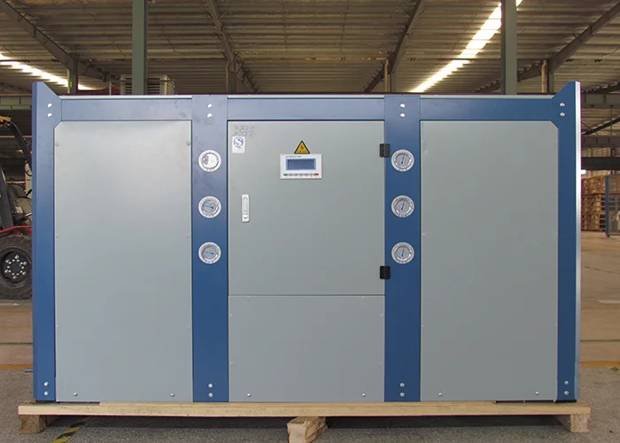 Water cooled scroll type chiller for plastic moulding machine