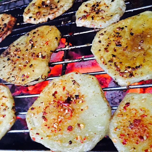 
Camping disposable portable foldable stainless steel mini bbq charcoal grill stove on table 