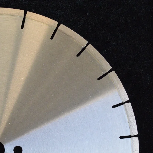 600-1600mm Diamond Saw Blade with Good Sharpness for Reinforced Concrete Cutting